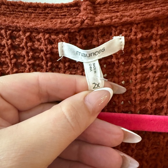 Maurices V-Neck Sweater in Warm Rust - Picture 3 of 5
